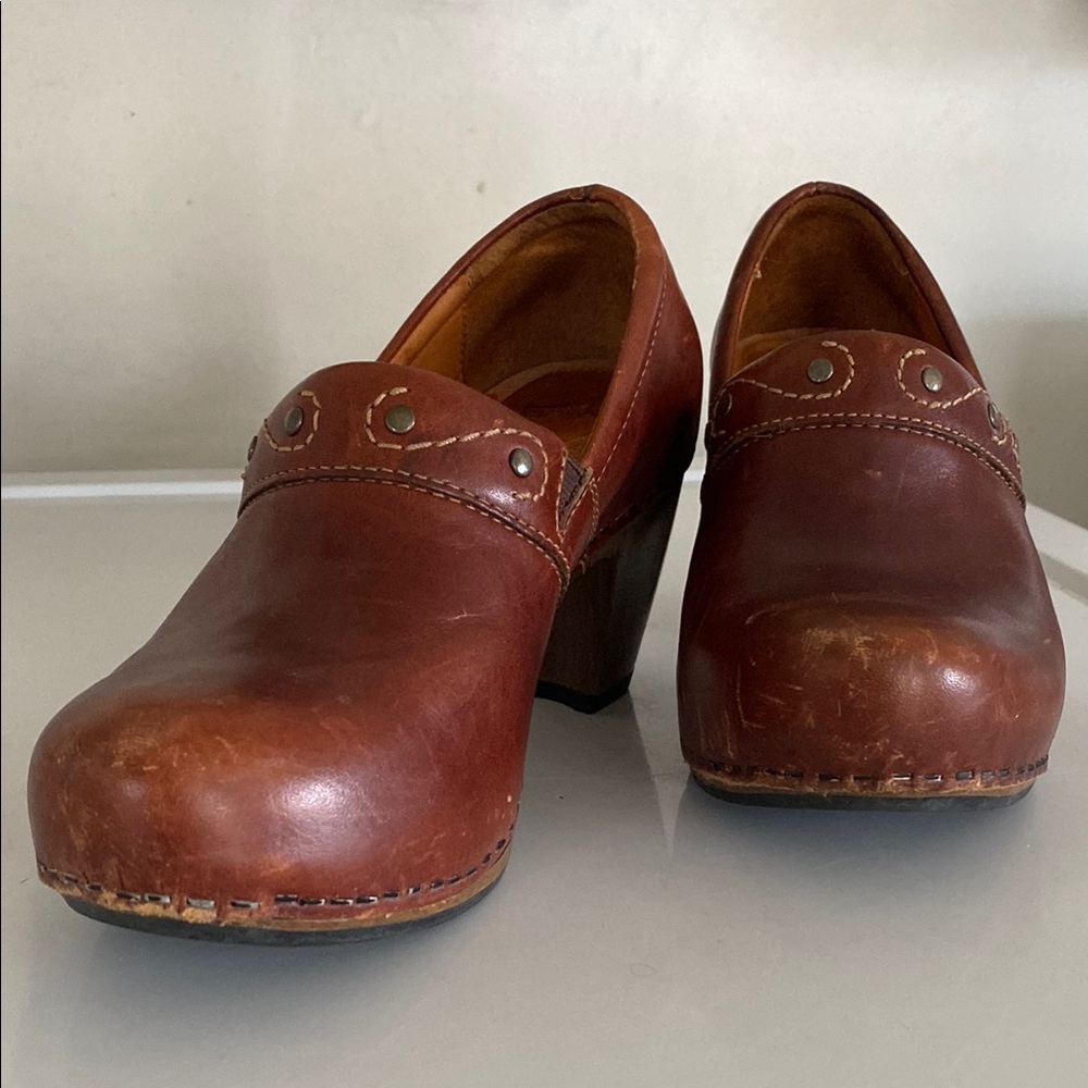 DANSKO  Riki Brown Leather Women's Studded Clogs